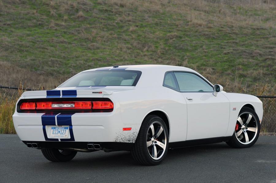  Dodge Challenger SRT8 392 2011 года  (фото 50 из 115)